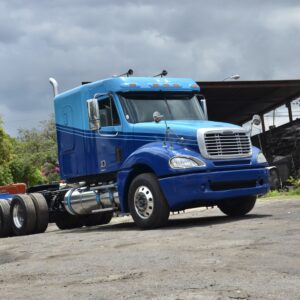 Freightliner Columbia 120 - Image 20