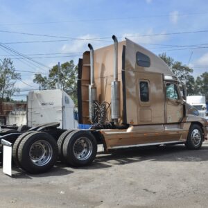Freightliner Century Class ST - Image 14