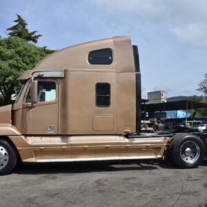 Freightliner Century Class ST - Image 8