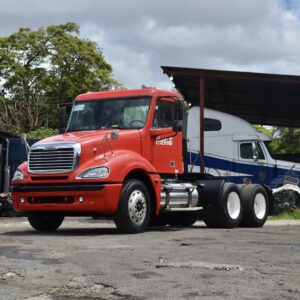 Freightliner Columbia 120 - Image 17