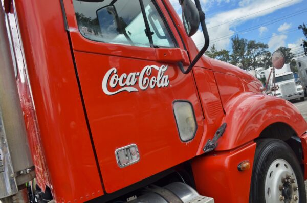 Freightliner Columbia 120 - Image 4