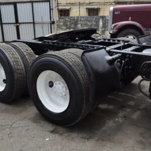 Freightliner Columbia 120 - Image 15