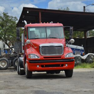 Freightliner Columbia 120 - Image 24