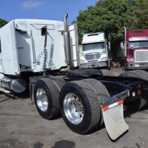 Freightliner Columbia 120 - Image 13