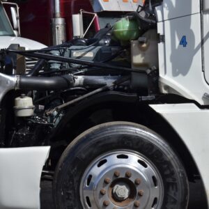 Freightliner Columbia 120 - Image 5